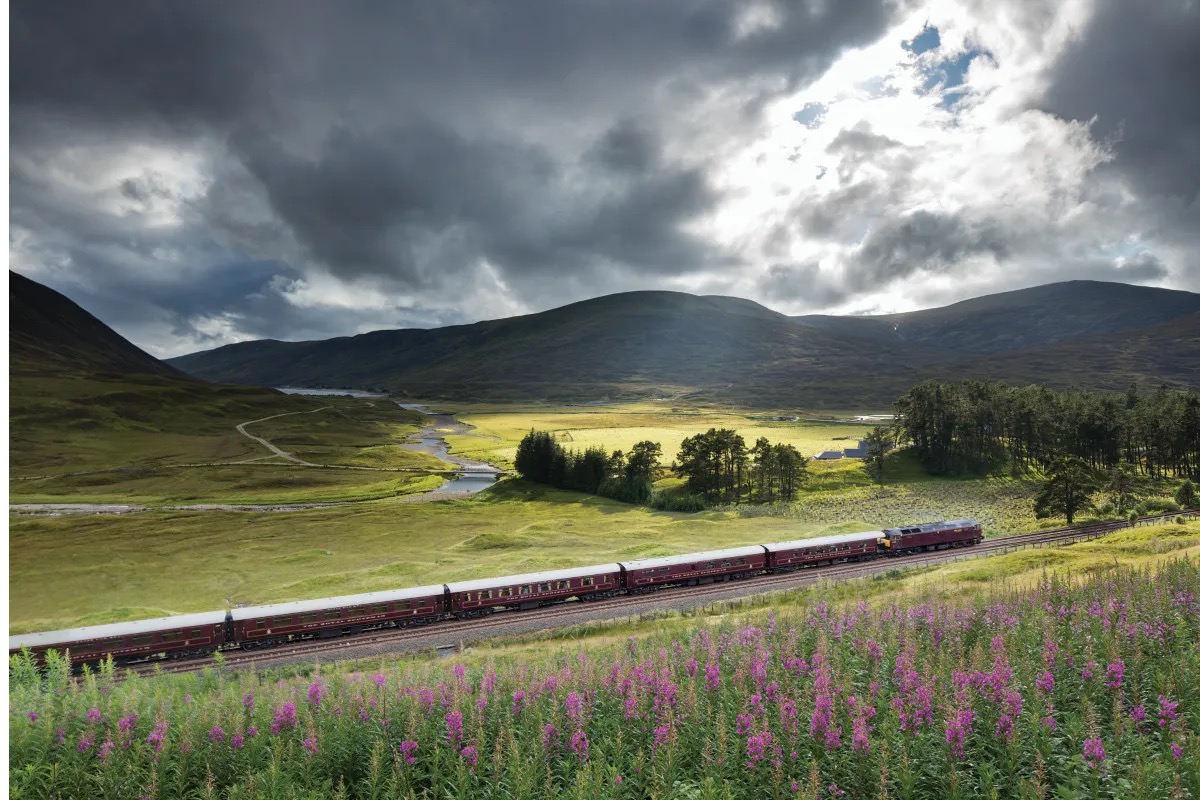 Dior Spa Royal Scotsman: rituali di bellezza tra le Highlands in treno