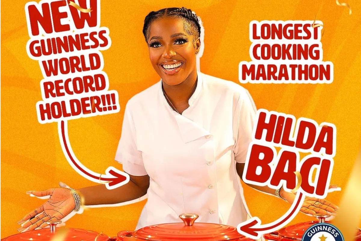 Cucine da record, una chef nigeriana cucina per 100 ore di fila