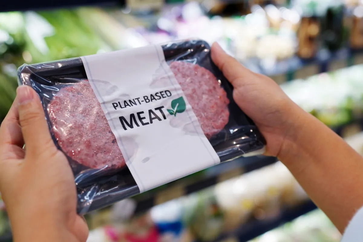  Carne o non carne? Al bando i nomi bistecca o hamburger per i prodotti vegetali 