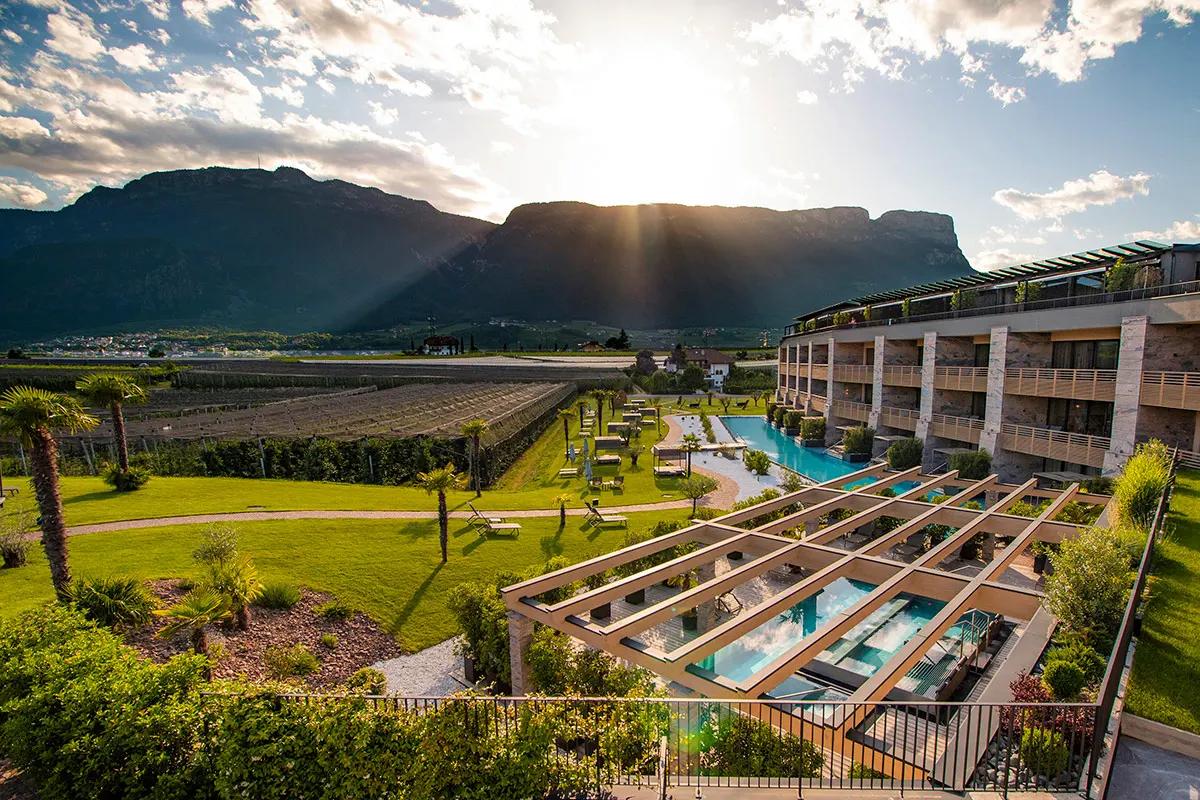 Weinegg Wellviva Resort e Lusini insieme per un’ospitalità sostenibile
