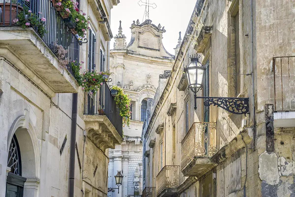 Lecce la barocca, cosa vedere e mangiare nella capitale del Salento