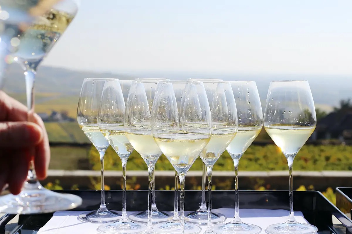 Champagne a caccia di riscatto nel 2024: «Cinque motivi per essere ottimisti»